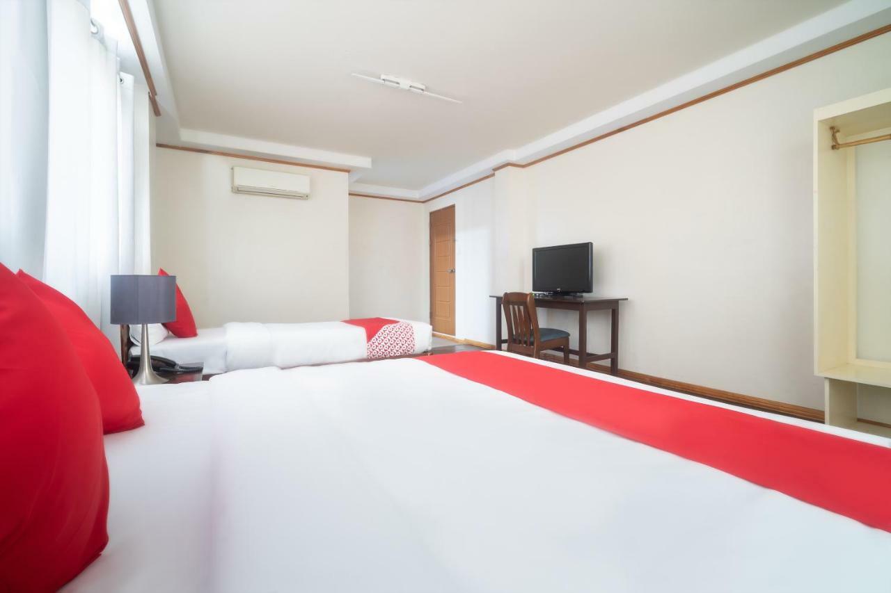Oyo 162 The West Inn Davao City Екстериор снимка